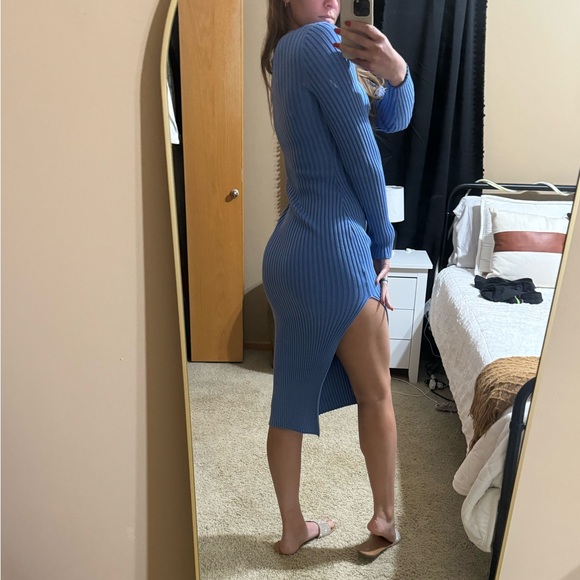 Hello Molly Sweater Dress - Picture 5 of 6